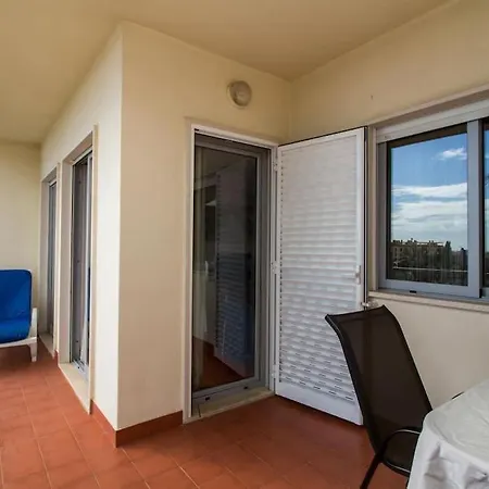 Appartement Globe 45 - Location & The Strip *