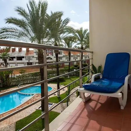 Globe 45 - Location & The Strip Appartement